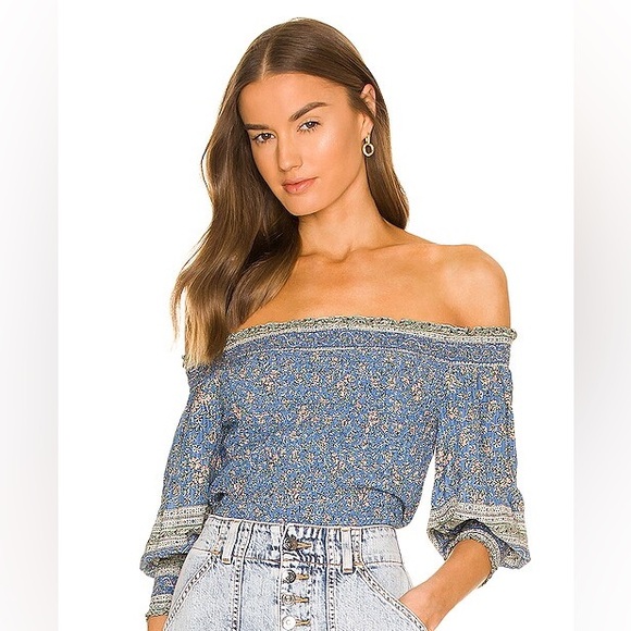 Veronica Beard Tops - Veronica Beard Rosalinda top, size XS